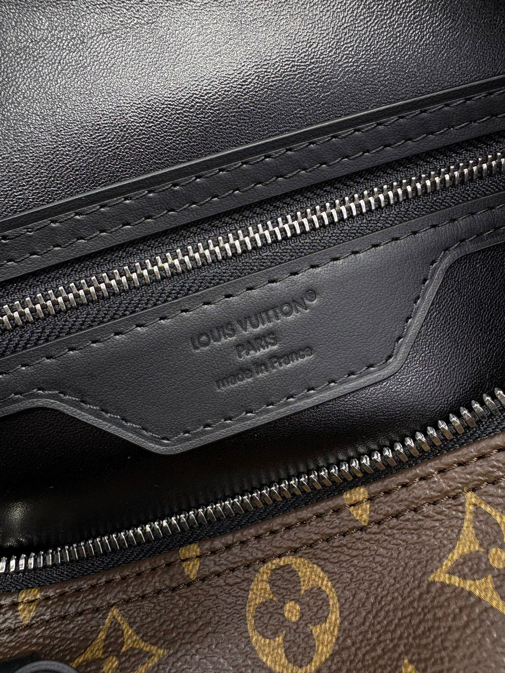 Louis Vuitton Speedy Soft 30 Dark