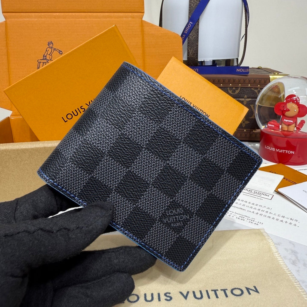 Louis Vuitton Slender Wallet