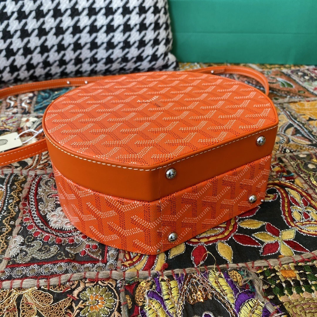 Goyard Alto Hatbox Round Bag