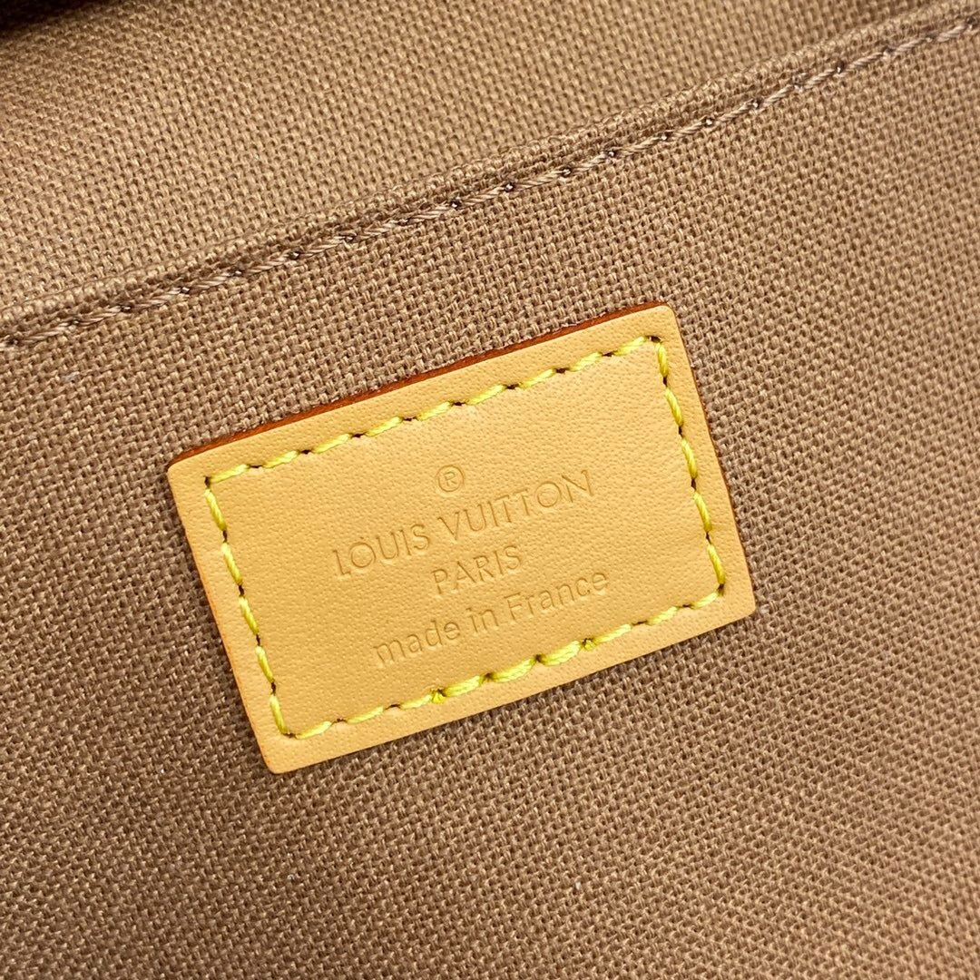 Louis Vuitton Petit Sac Plat Mini Tote