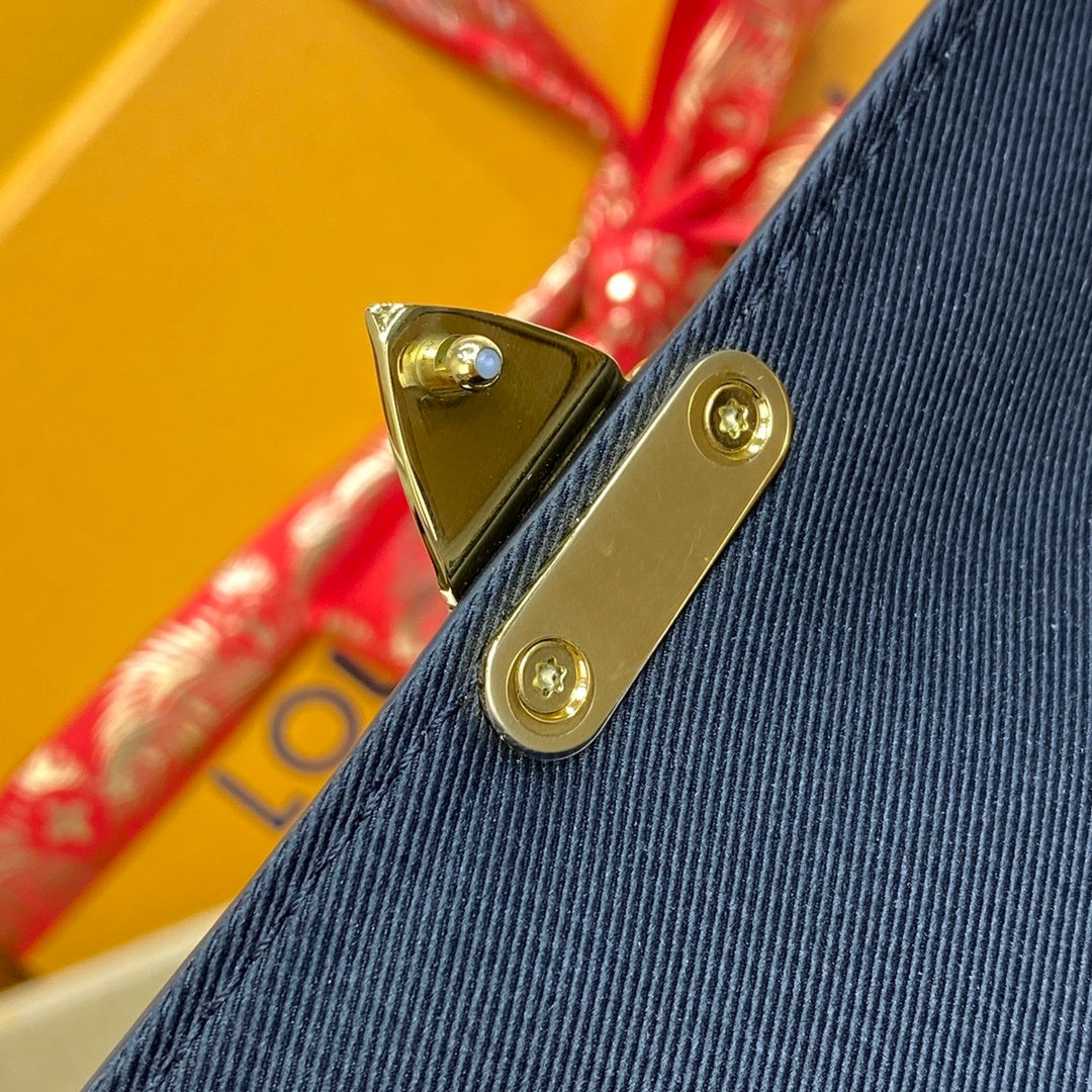 Louis Vuitton Wallet on Chain Métis