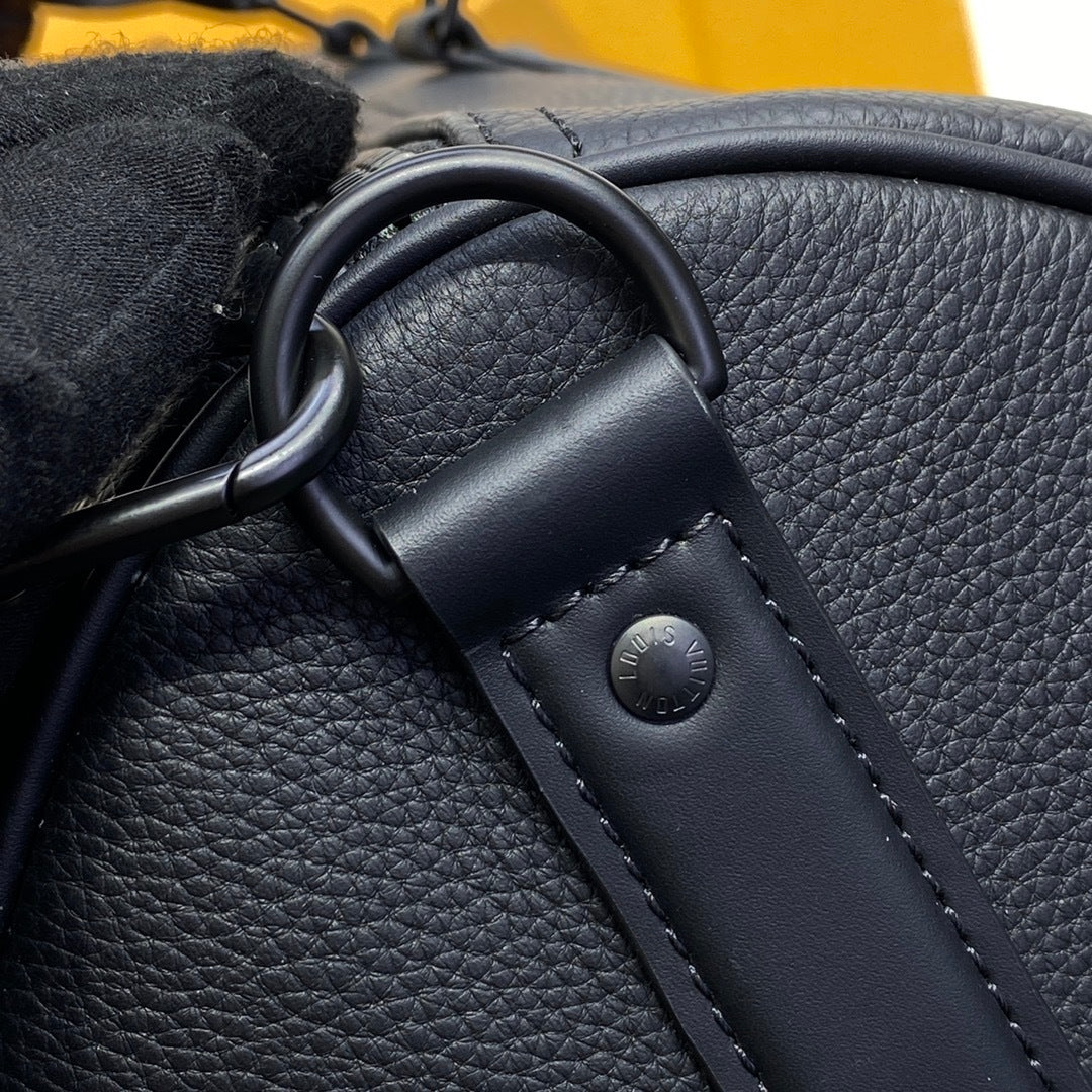 Louis Vuitton Keepall Bandoulière 50 Travel Bag