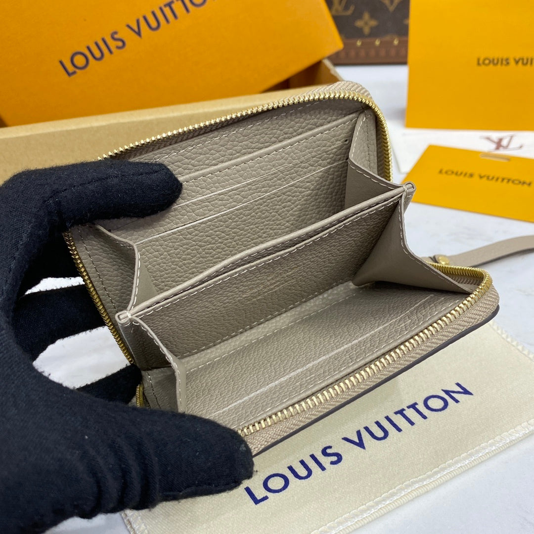Louis Vuitton Wallet Set Cream Monogram