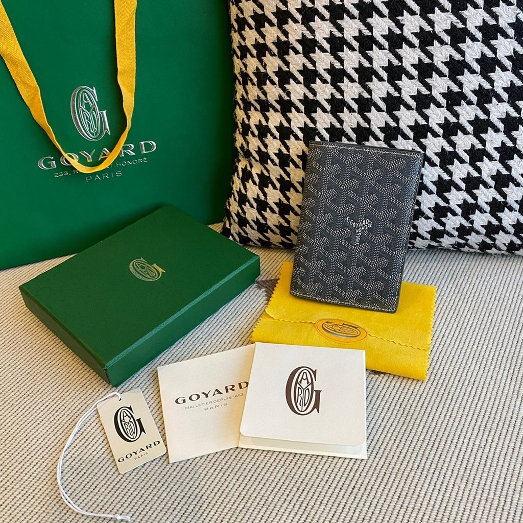 Goyard Passport Holder