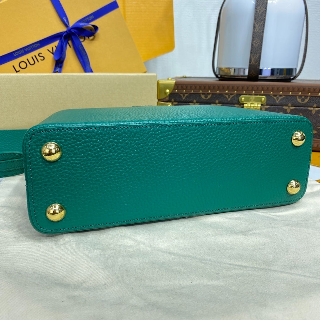 Louis Vuitton Capucines BB Handbag