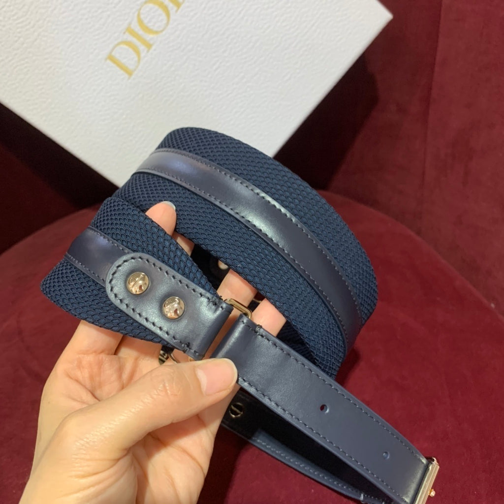 Christian Dior Vibe Bucket Bag