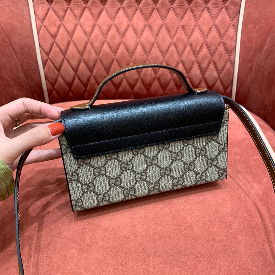 Gucci Shoulder Bag