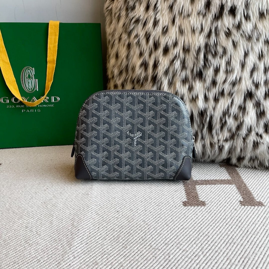 Goyard Vendôme Pouch