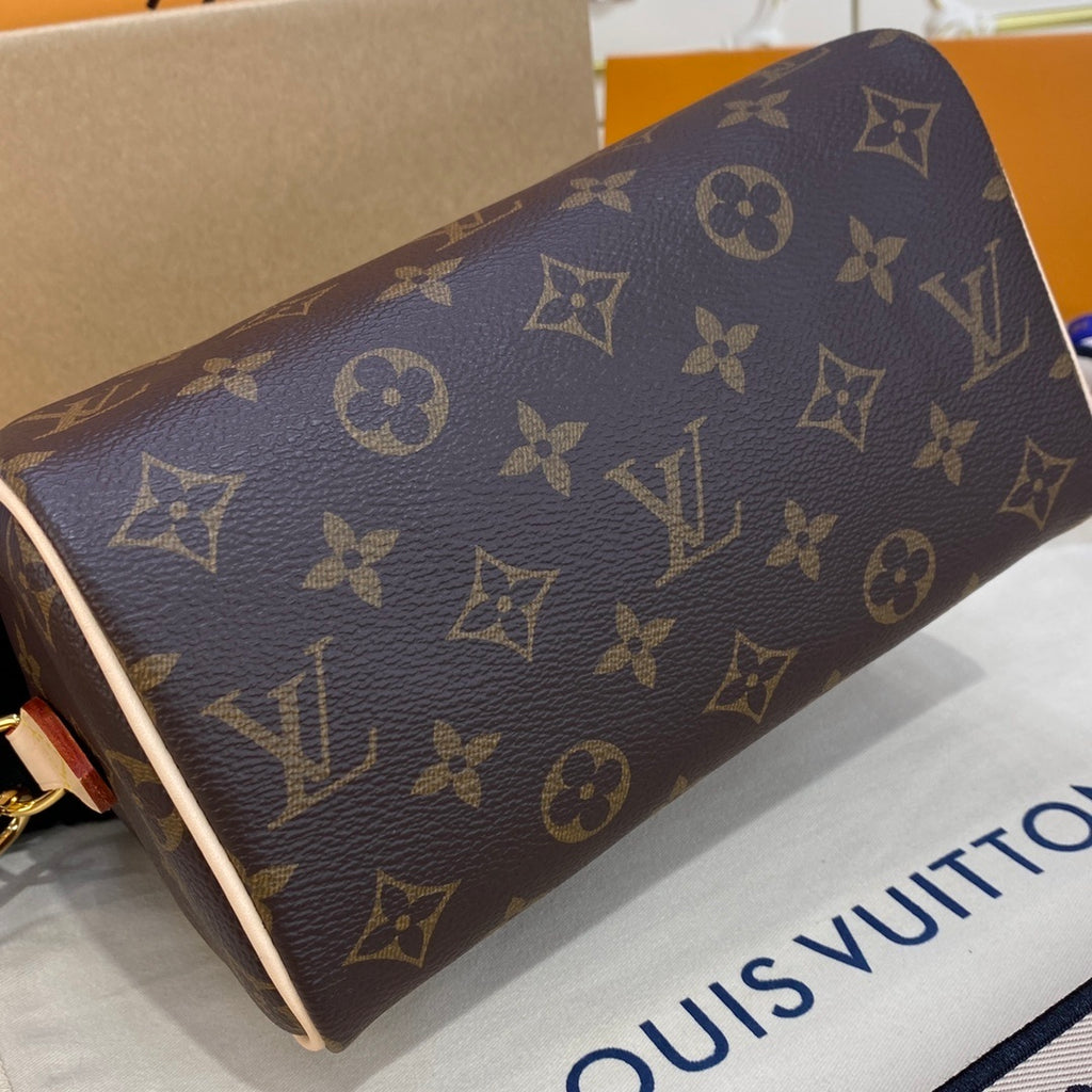 Louis Vuitton Monogram Shoulder Handbag