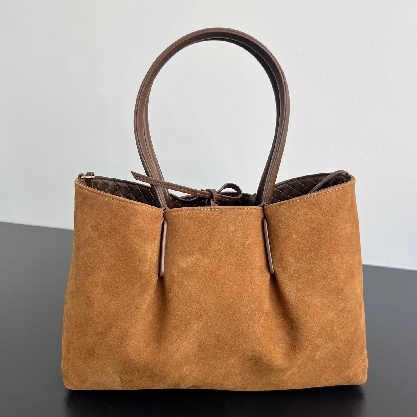 Bottega Veneta Pinacoteca Tote Bag (Medium)