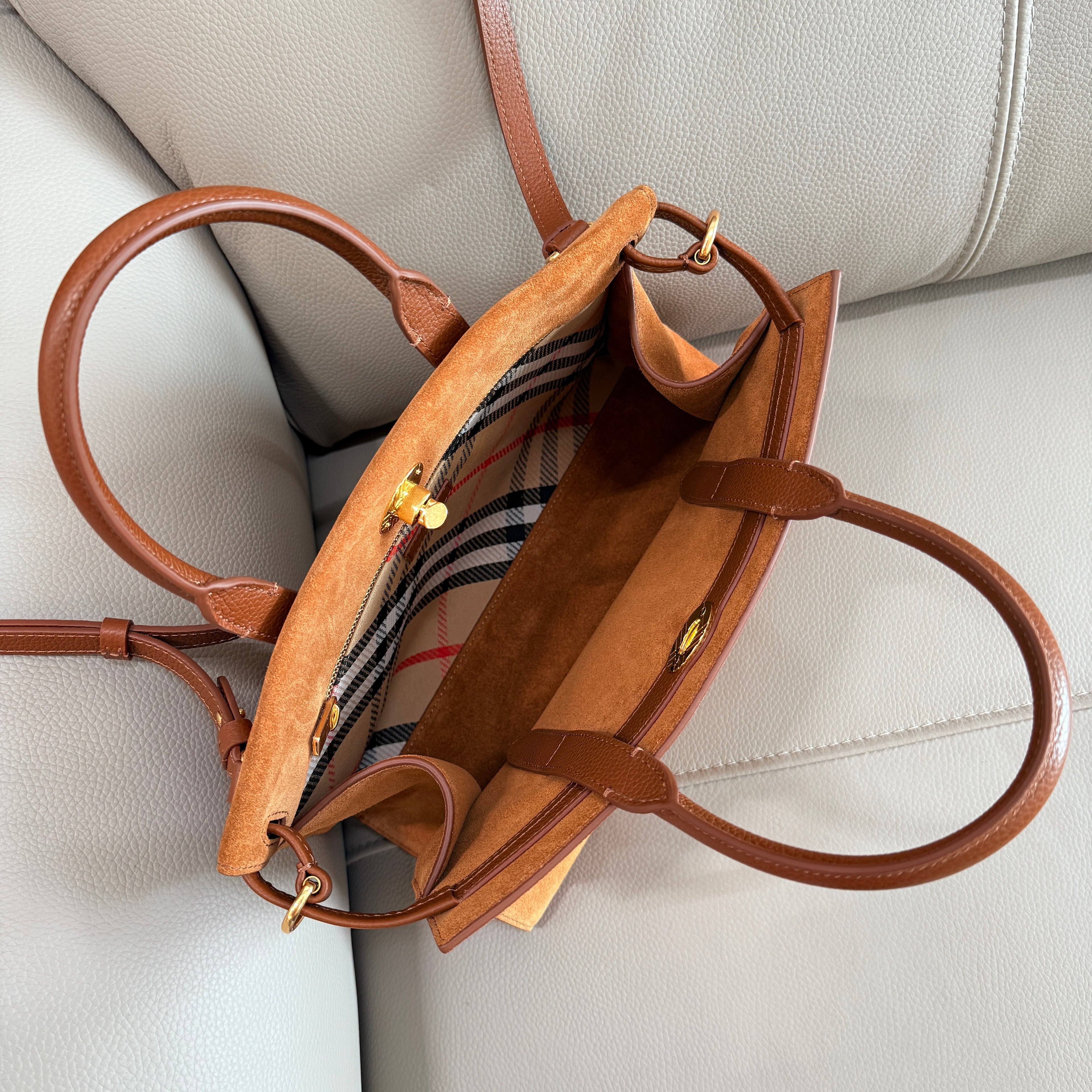 Burberry Cotswolds Tote