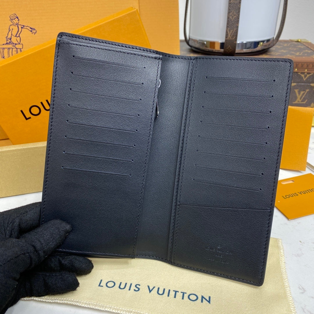 Louis Vuitton Brazza Long Wallet
