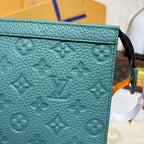 Louis Vuitton Pochette Voyage Medium