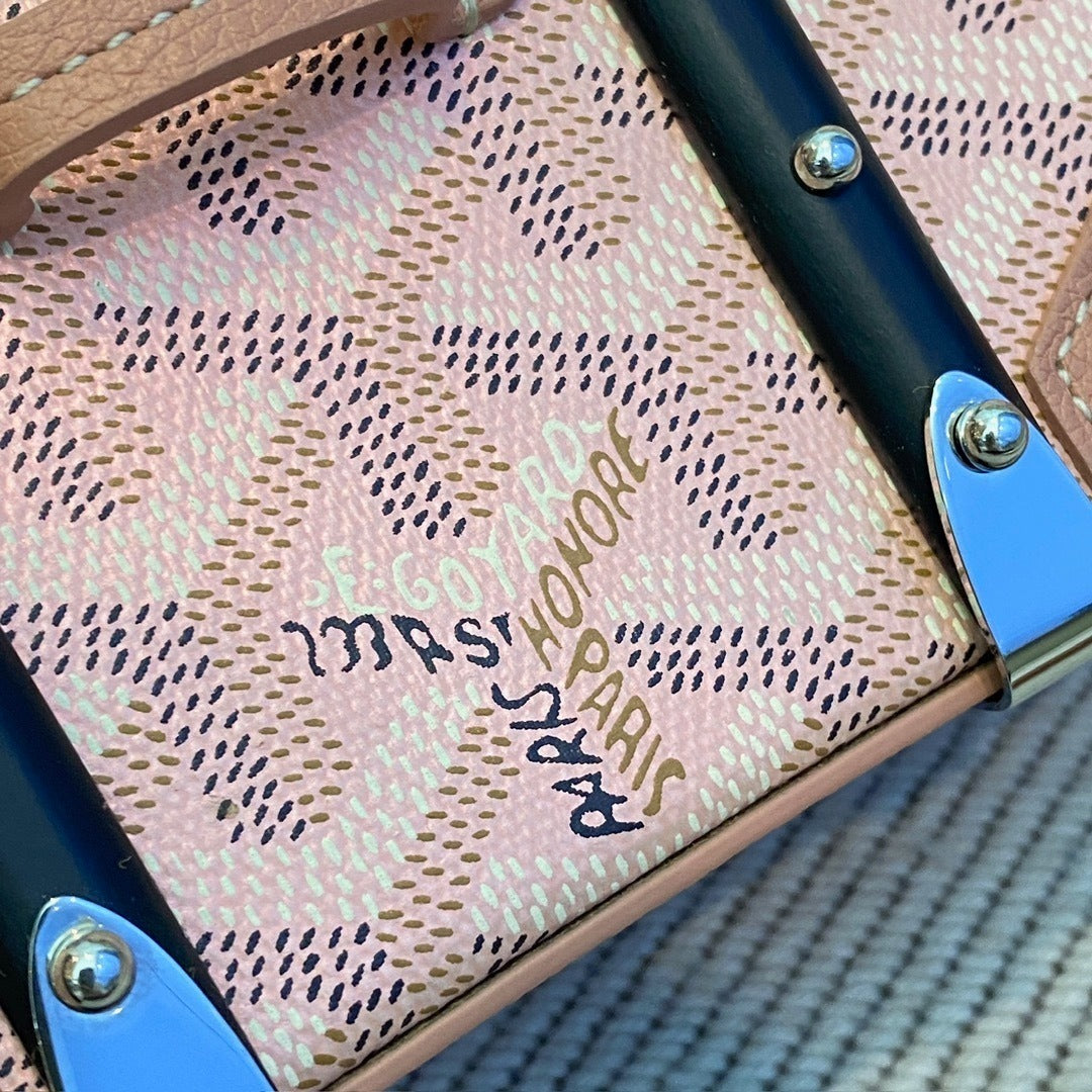 Goyard Saïgon Structuré Nano bag