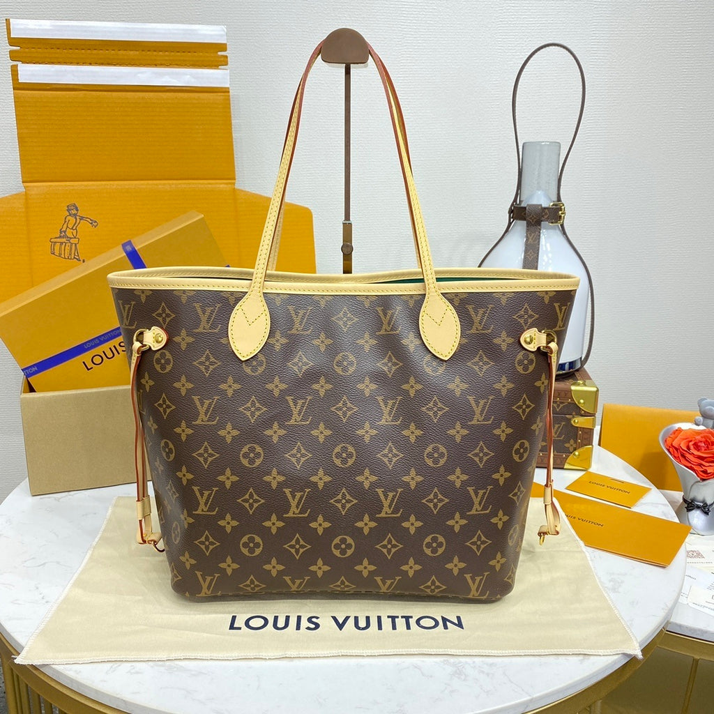 Louis Vuitton Neverfull Medium Tote Rabbit Edition