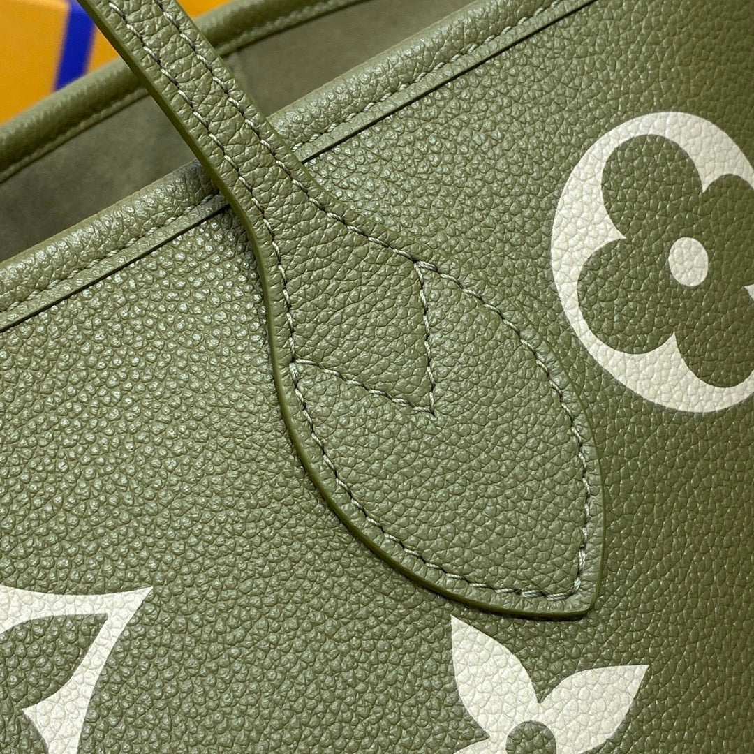 Louis Vuitton Neverfull All-Leather Tote