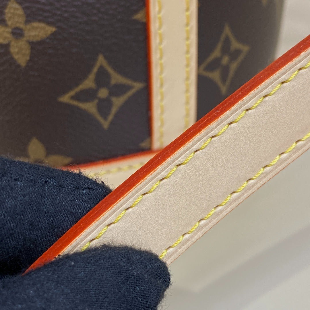 Louis Vuitton Duffle Handbag