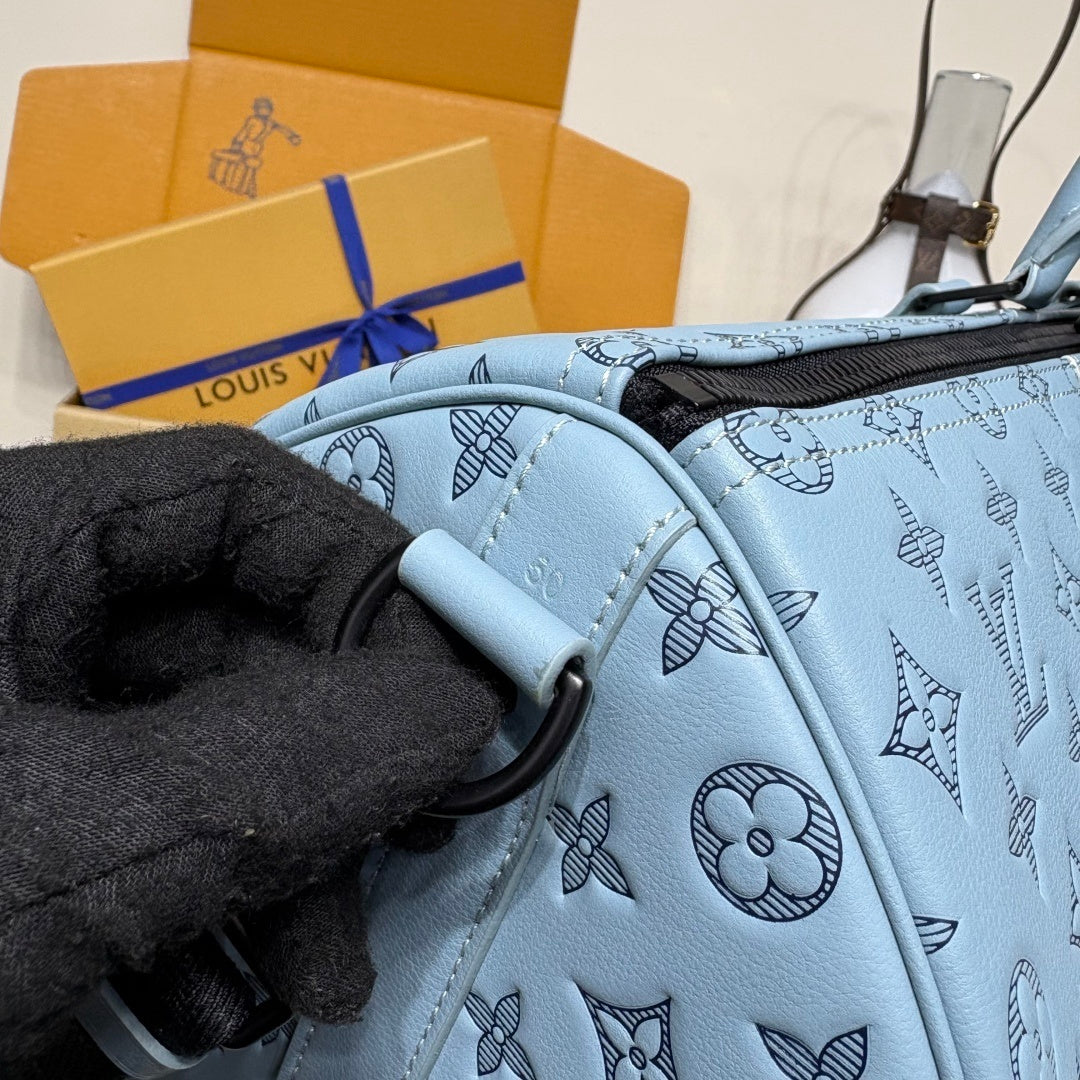 Louis Vuitton Keepall Bandoulière 50 Shadow Leather