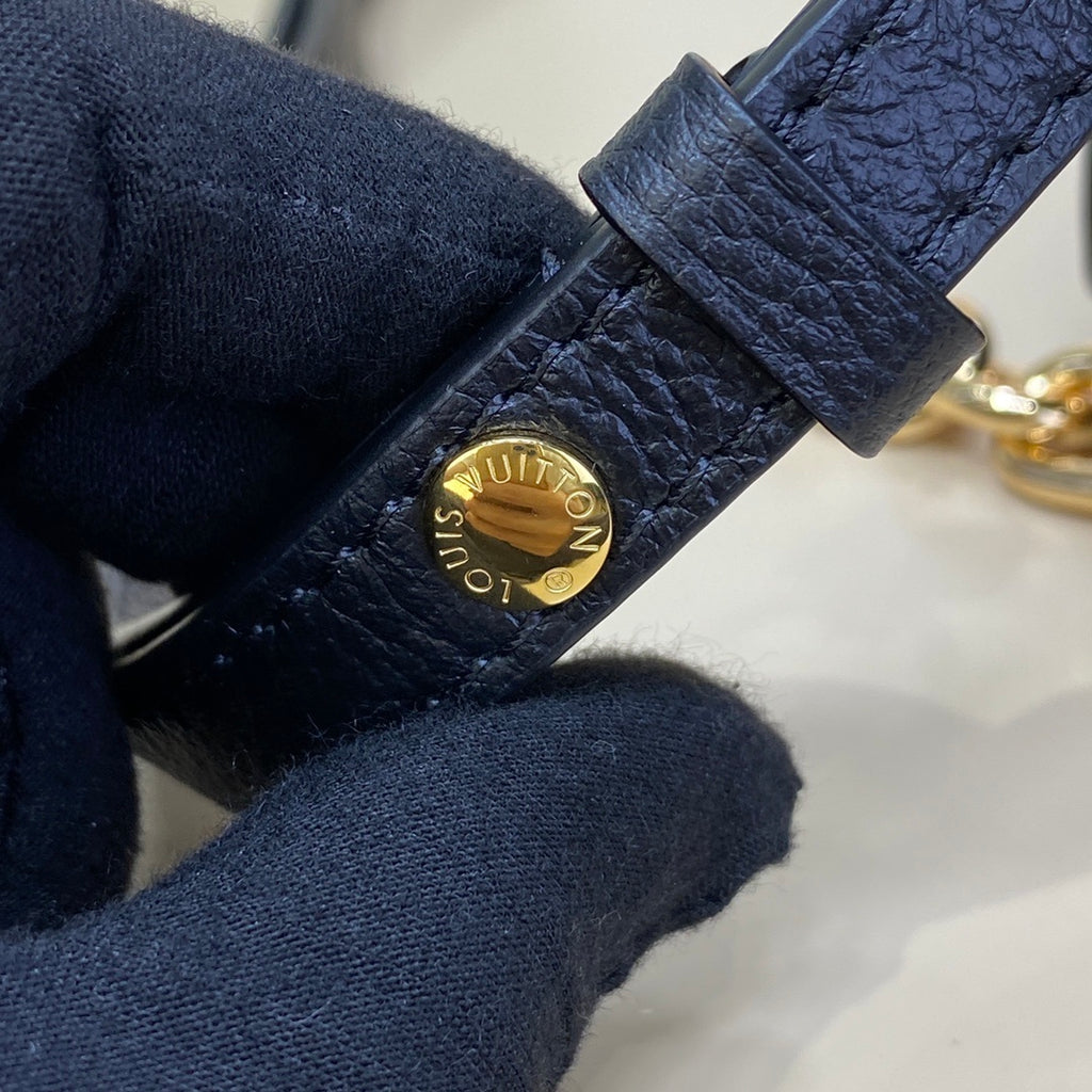 Louis Vuitton East West Métis Small