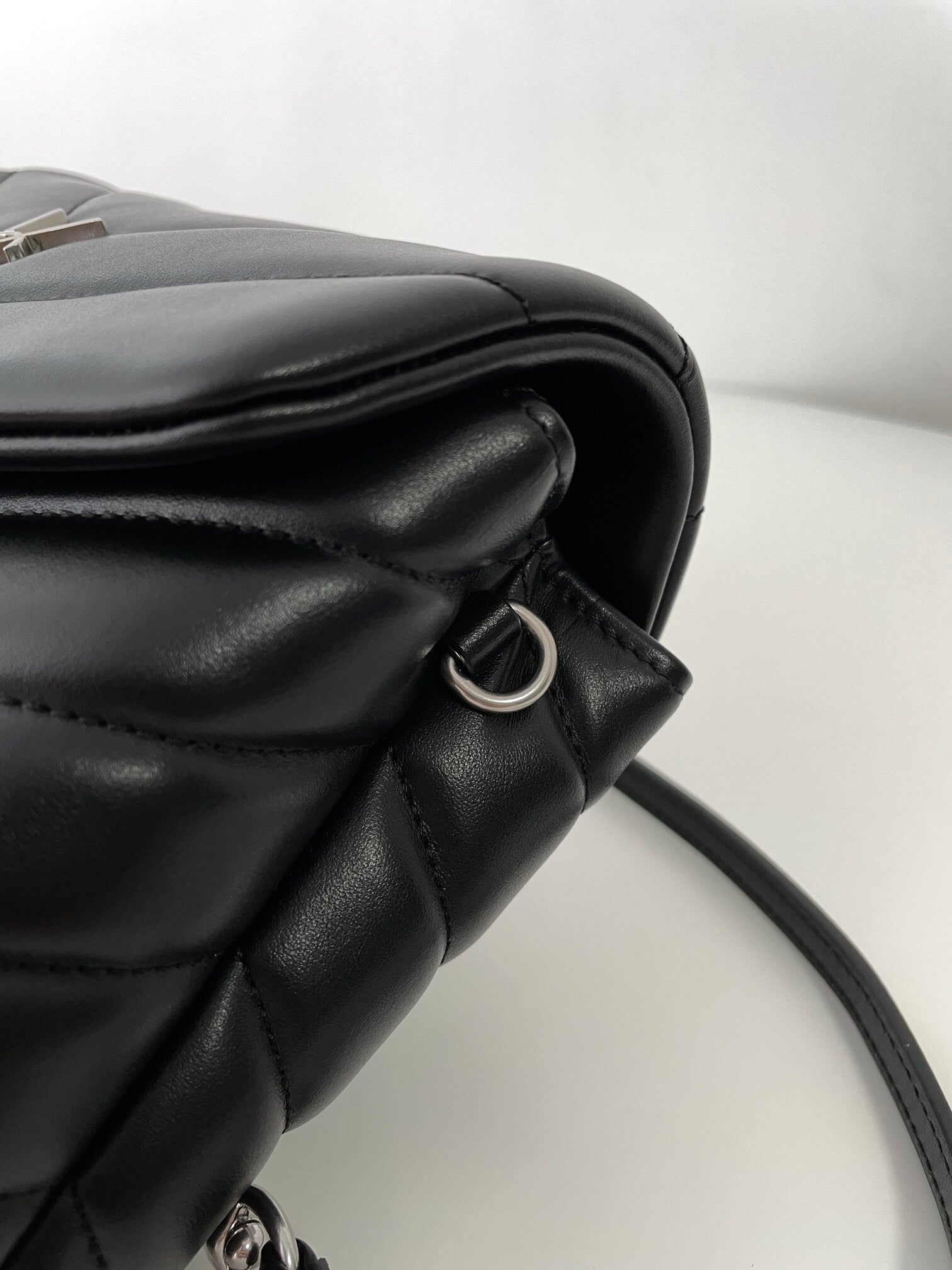 YSL Yves Saint Laurent Quilted Flap Shoulder Bag