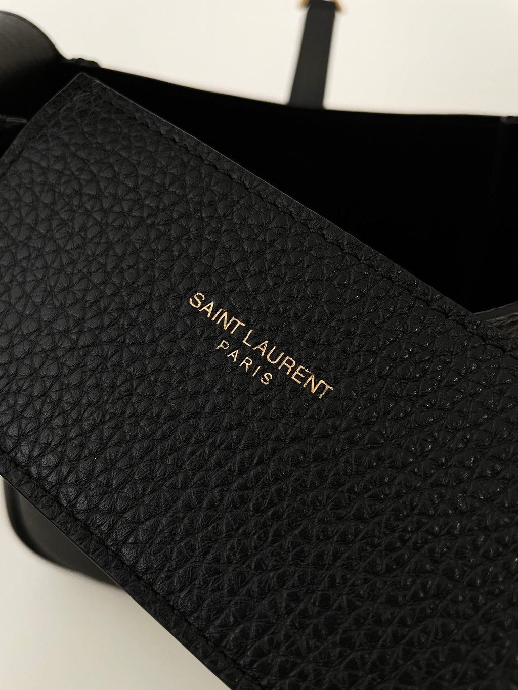 YSL Yves Saint Laurent LE 5 À 7 Soft Hobo Bag Mini
