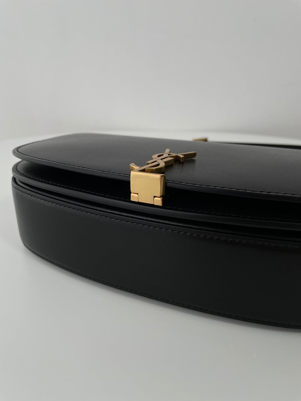 YSL Yves Saint Laurent Voltaire Top Handle Bag