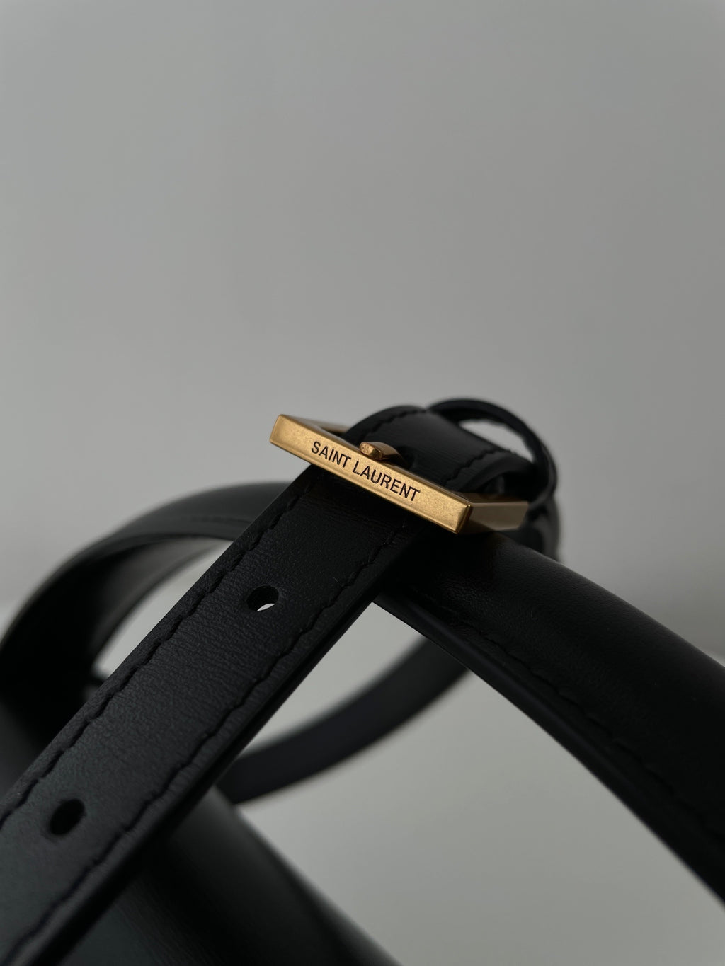 YSL Yves Saint Laurent Voltaire Top Handle Bag