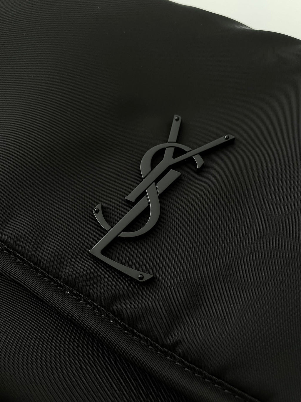 YSL Yves Saint Laurent NIKI Econyl Messenger Bag Large