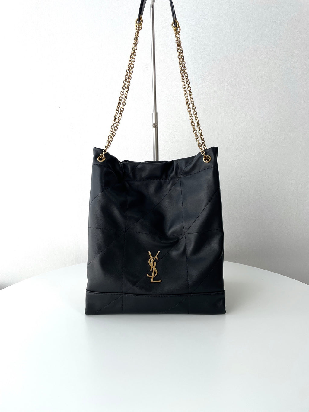 YSL Yves Saint Laurent Jamie 4.3 Pochon Vertical