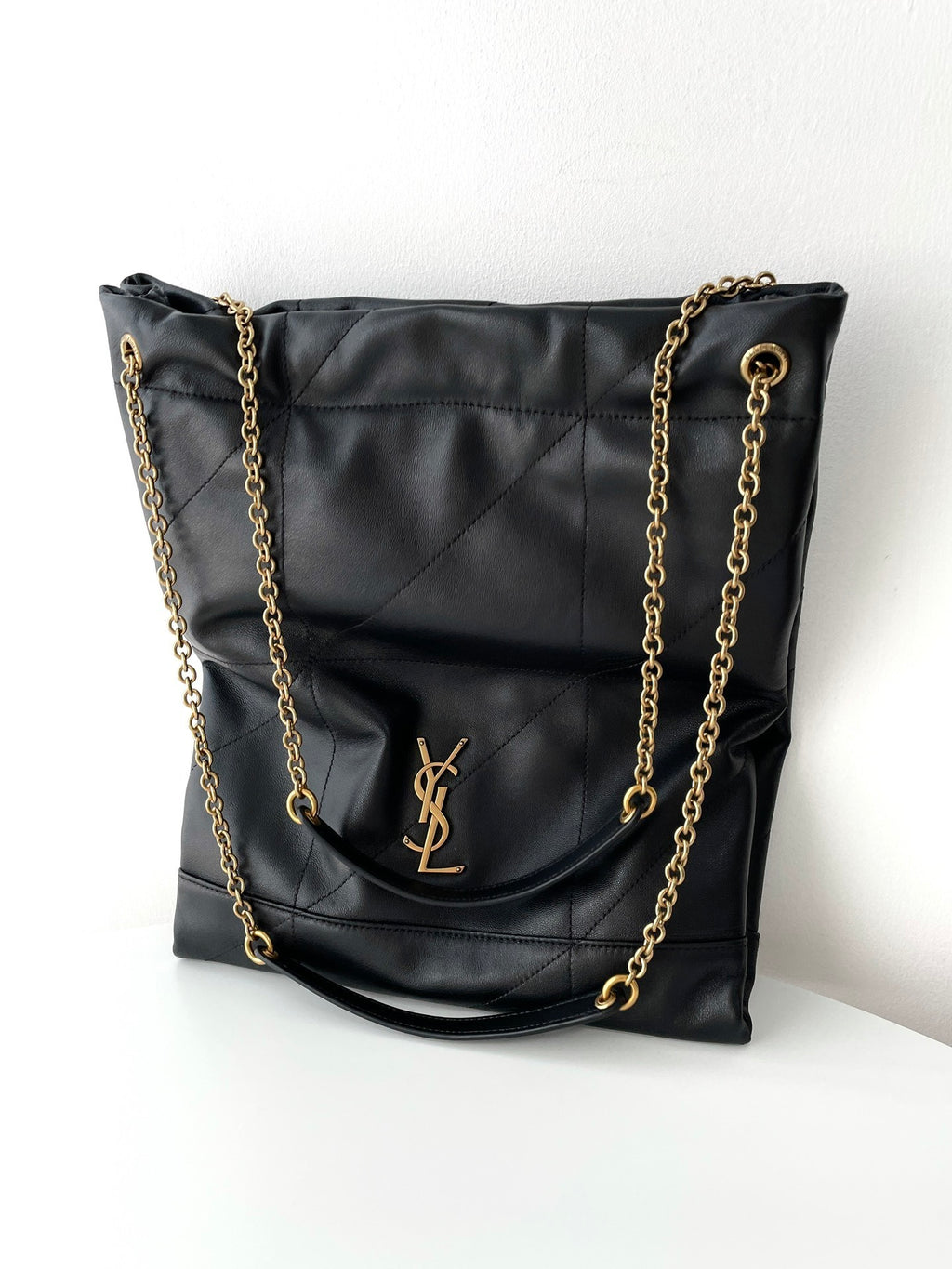YSL Yves Saint Laurent Jamie 4.3 Pochon Vertical