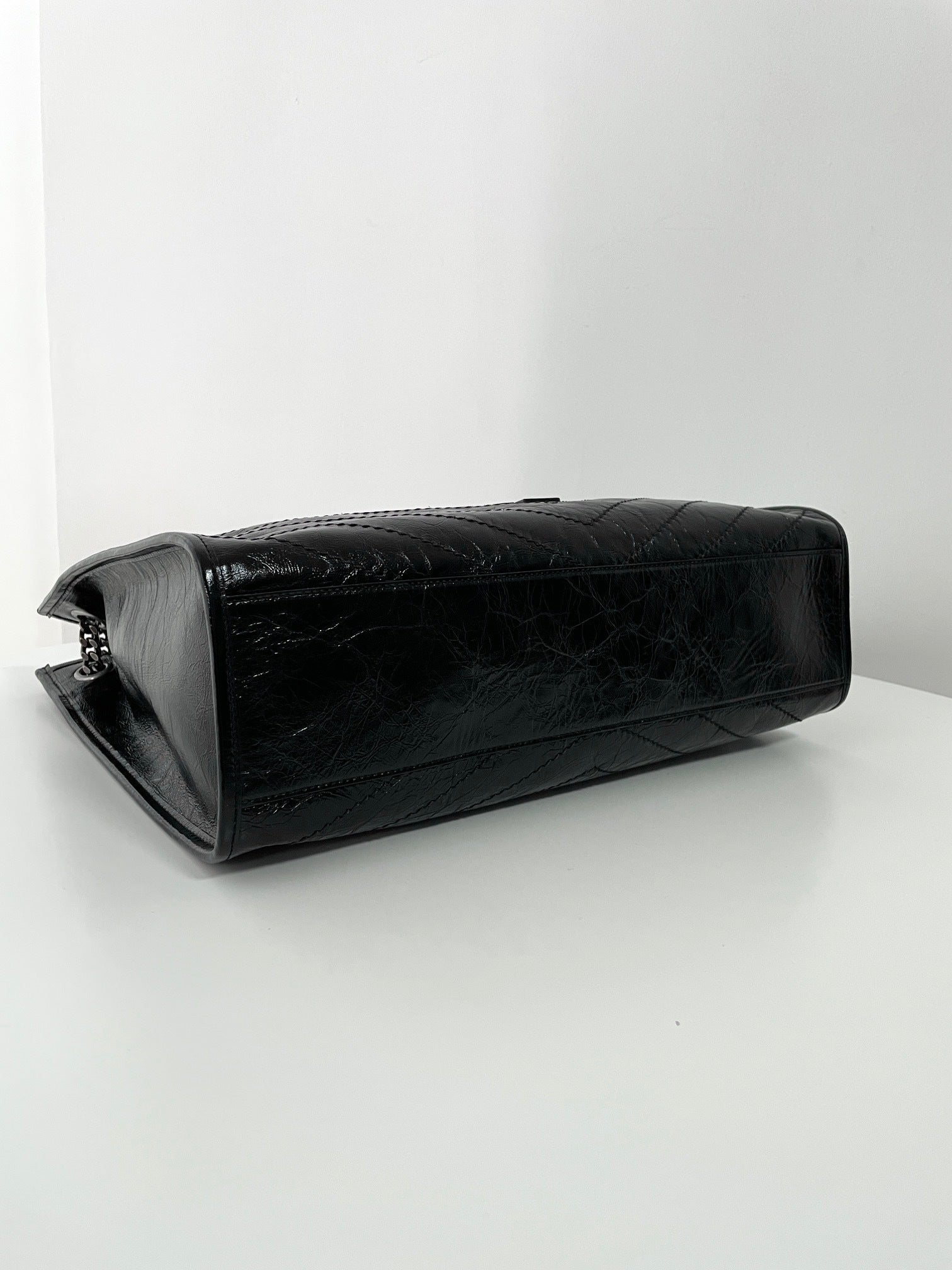 YSL Yves Saint Laurent NIKI Shopping Bag Large