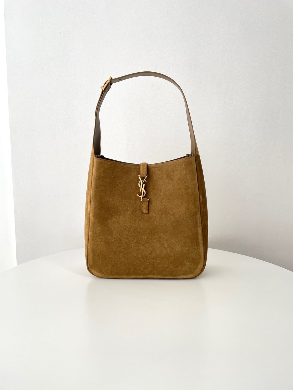 YSL Yves Saint Laurent 5À7 Hobo Large Suede
