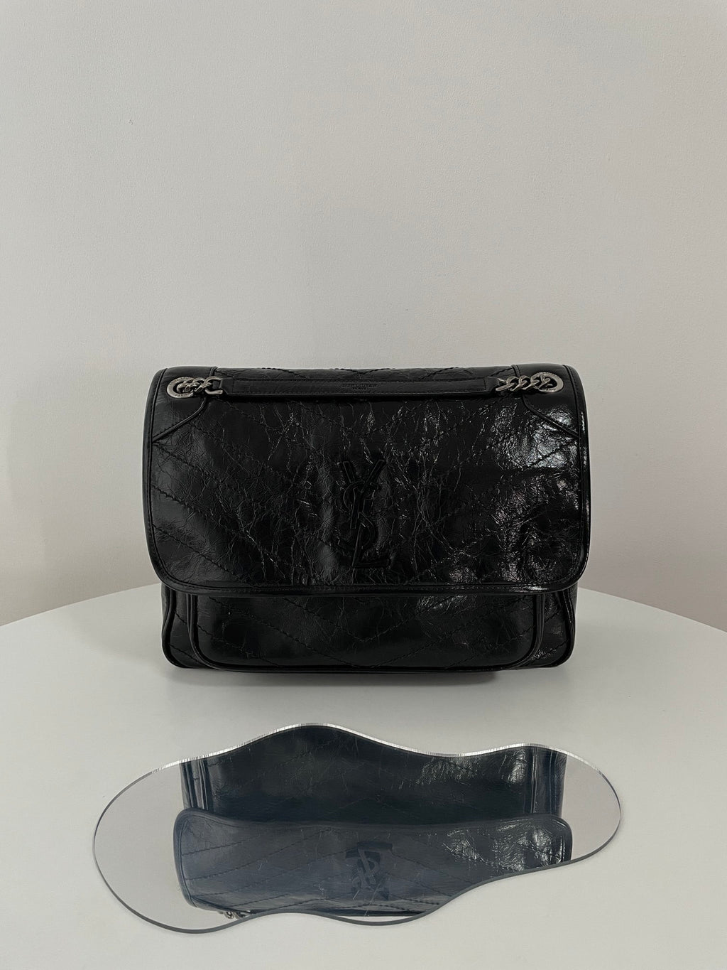 YSL Yves Saint Laurent NIKI Shoulder Bag 32 cm