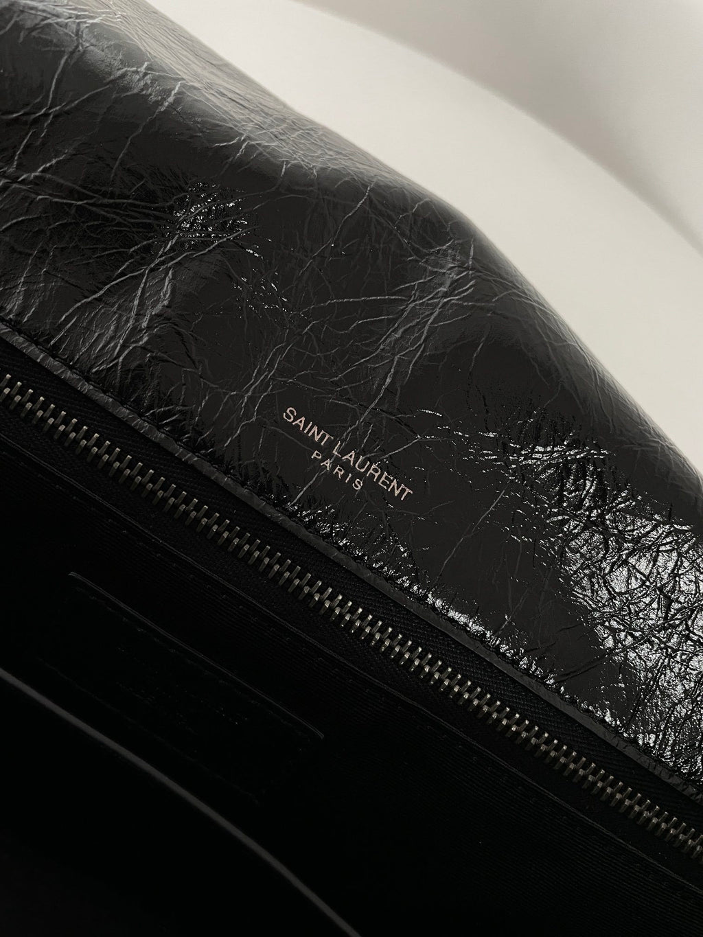YSL Yves Saint Laurent NIKI Shoulder Bag 32 cm