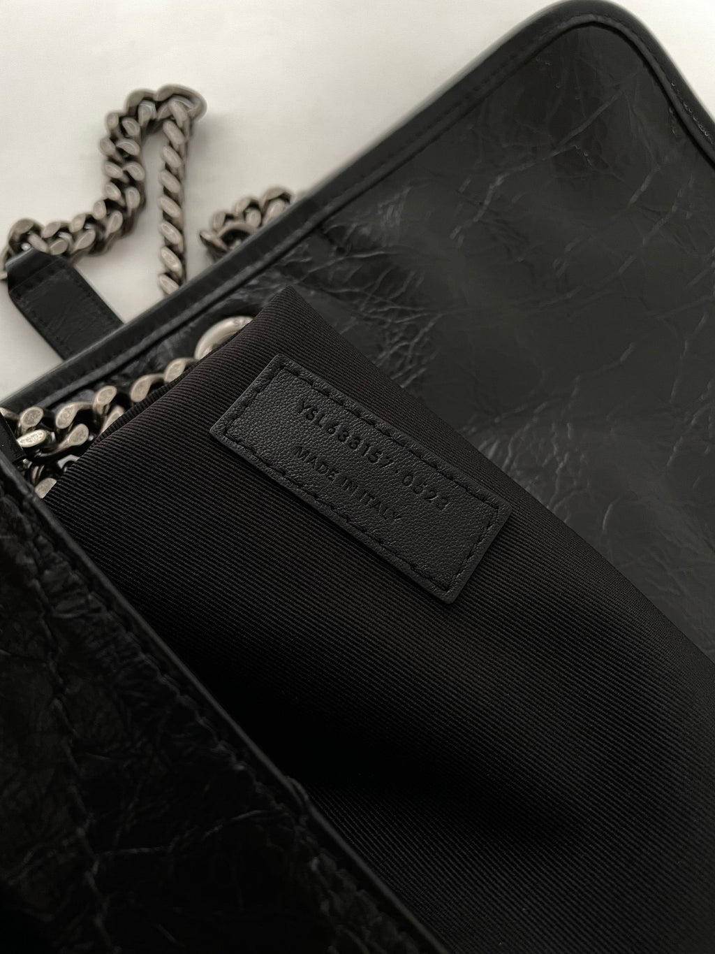 YSL Yves Saint Laurent NIKI Shoulder Bag 32 cm