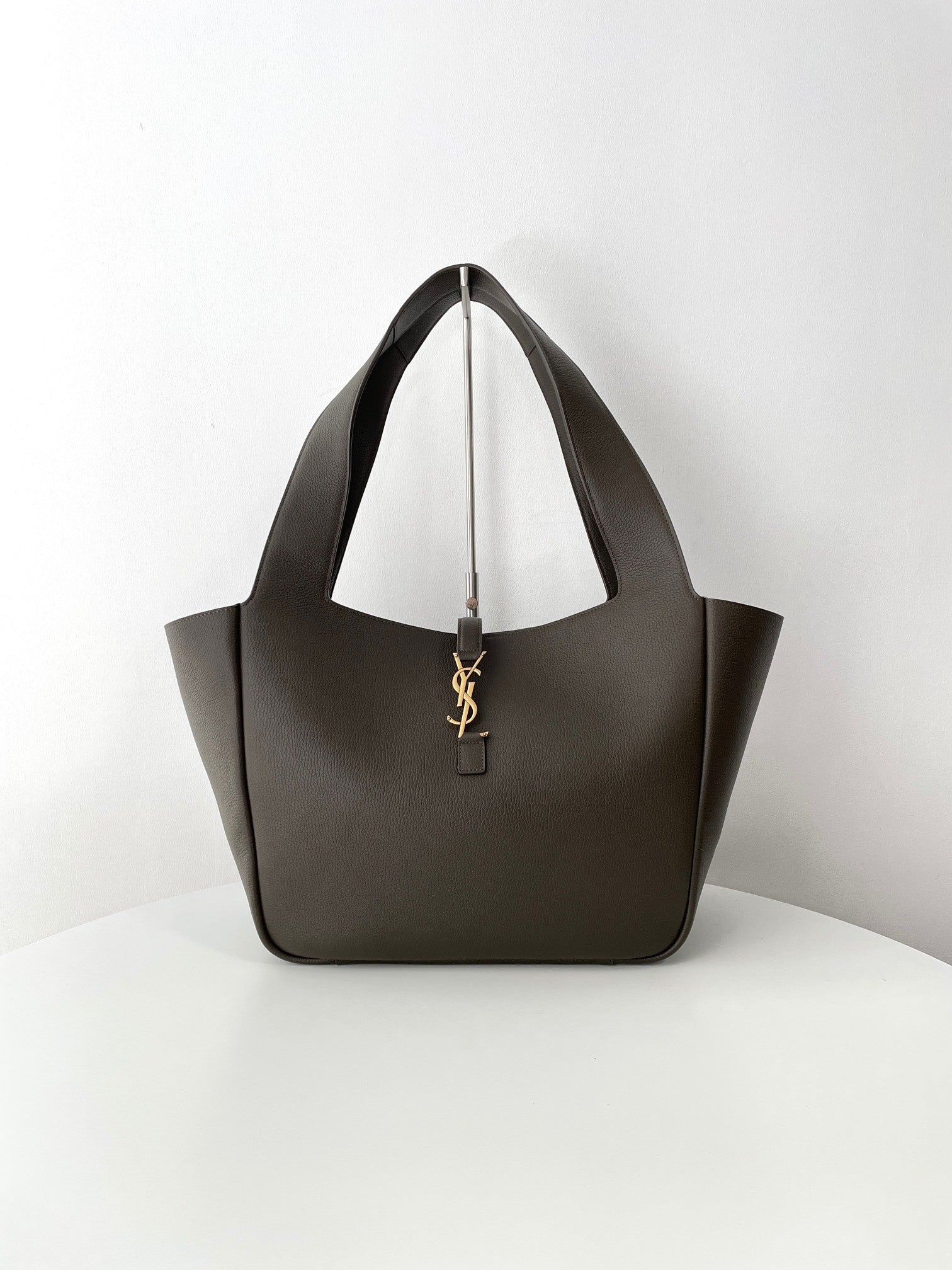 YSL Yves Saint Laurent BEA Tote Bag