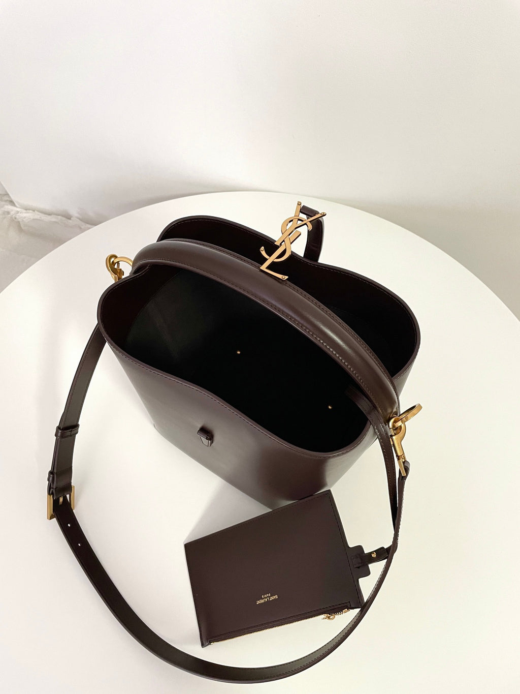YSL Yves Saint Laurent LE 37 Bucket Bag