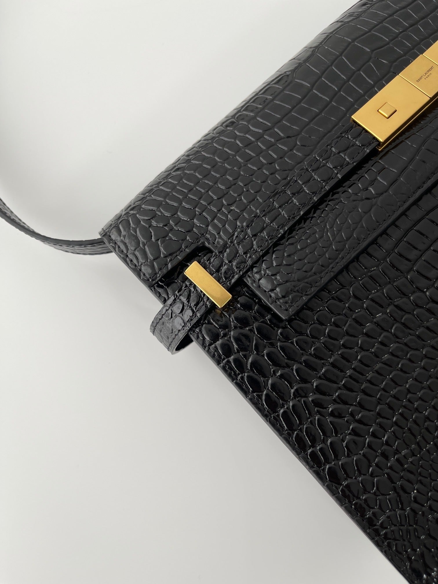 YSL Yves Saint Laurent Manhattan Small Bag