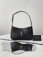 YSL Yves Saint Laurent Le 5 À 7 Underarm Saddle Bag