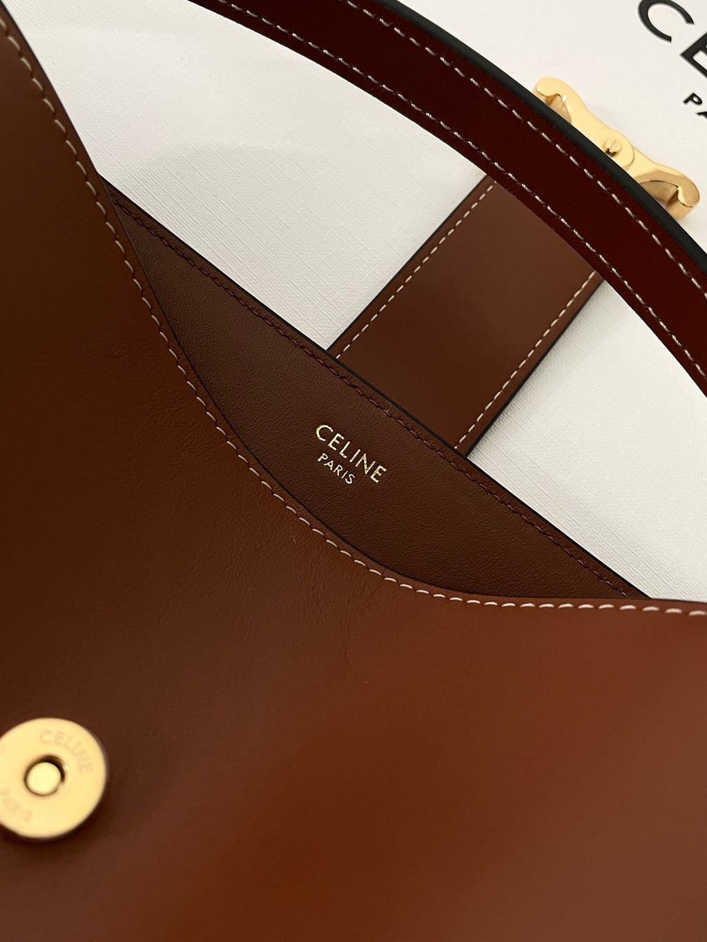CELINE Louise Bucket Bag Small