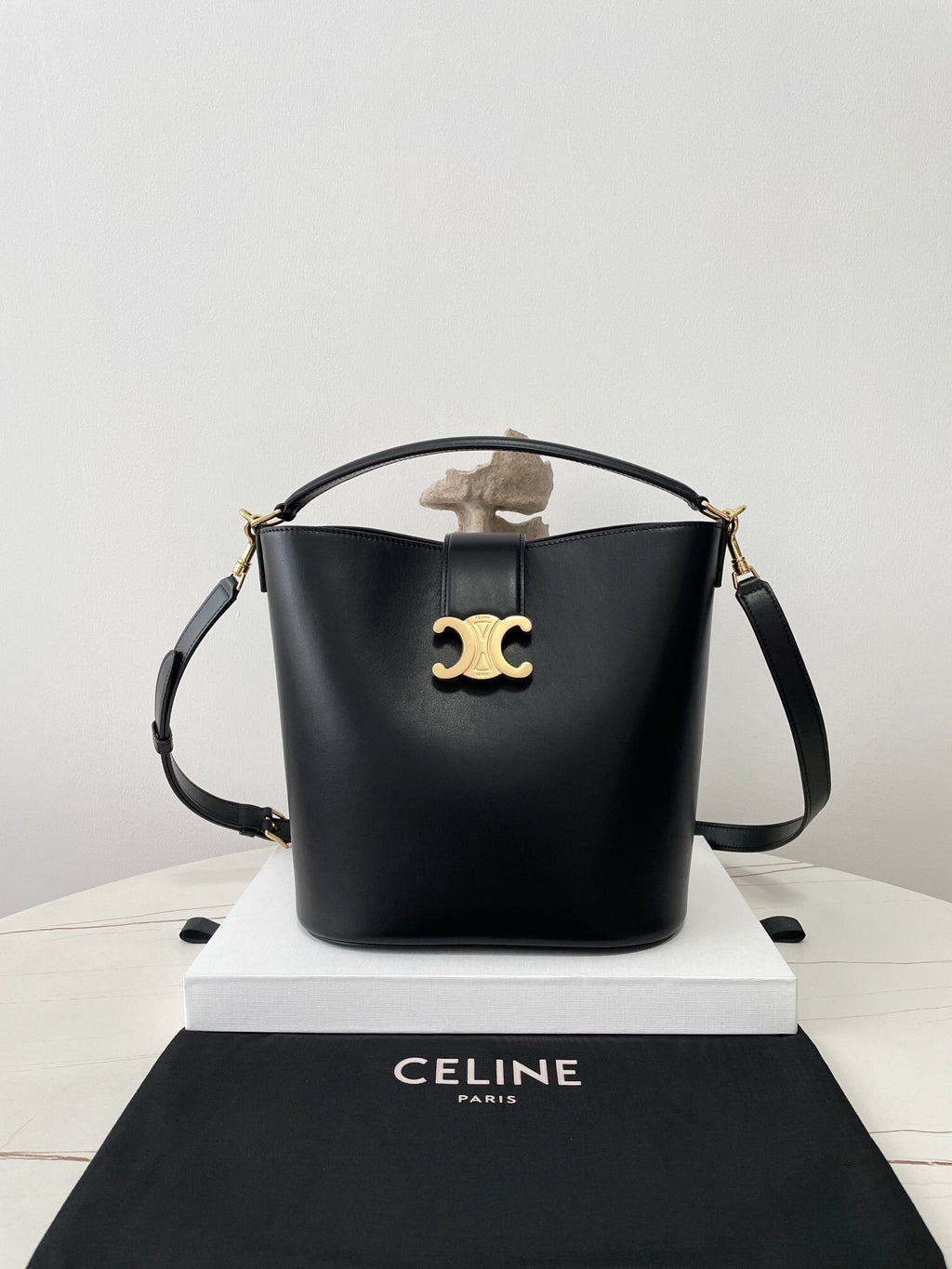 CELINE Louise Bucket Bag