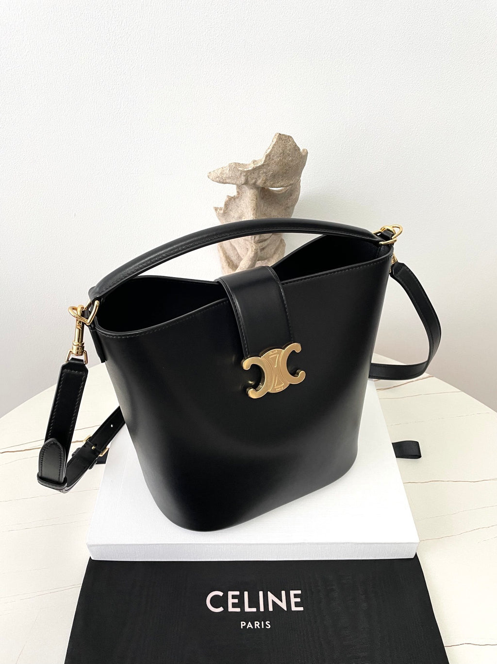 CELINE Louise Bucket Bag