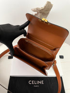 CELINE Triomphe Bag Medium