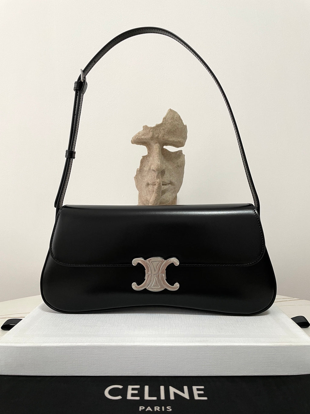 CELINE LOLA Underarm Bag
