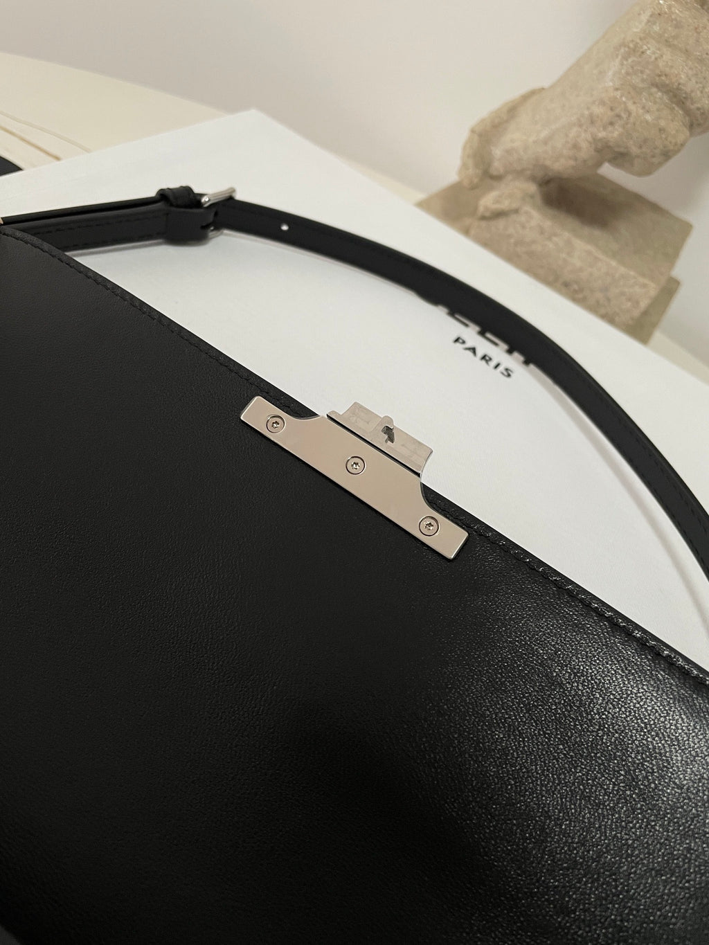 CELINE LOLA Underarm Bag