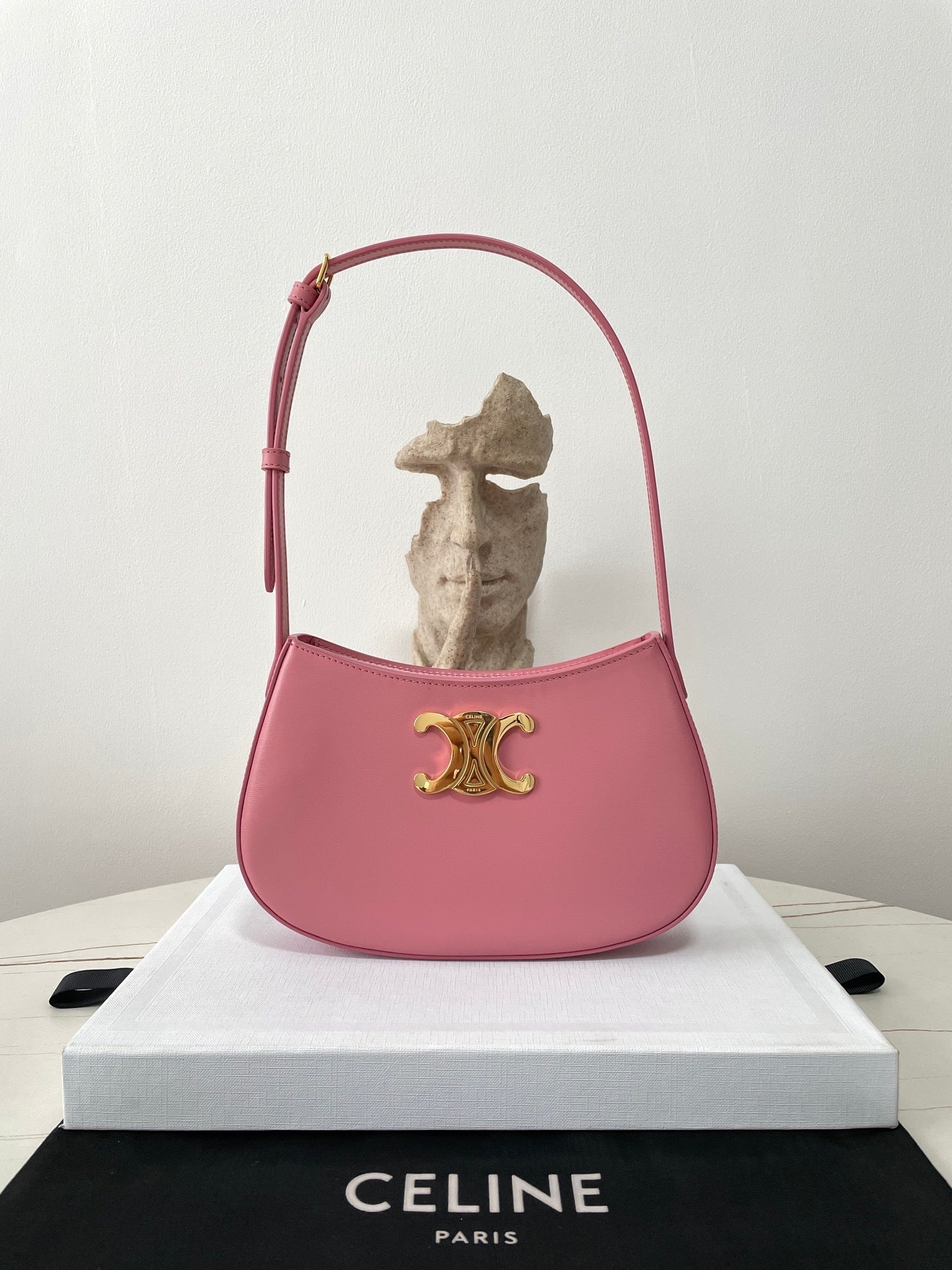 CELINE TILLY Medium Underarm Bag