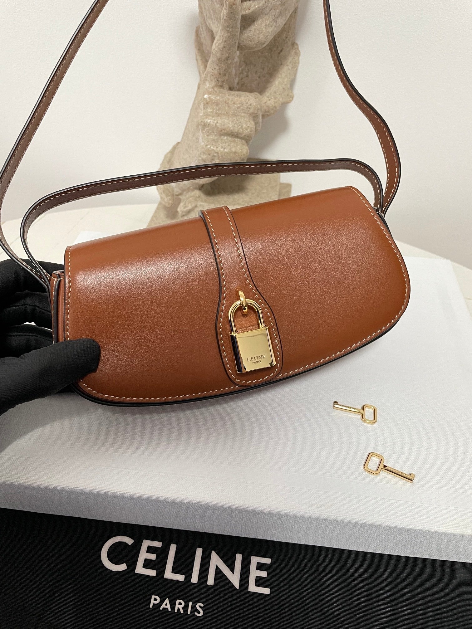 CELINE Tabou Clutch