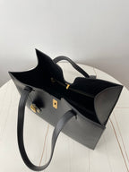 CELINE Cabas 16 Tote Large