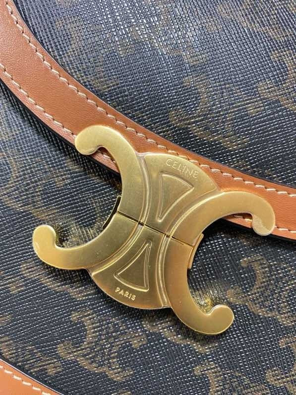 CELINE Chain Besace Triomphe