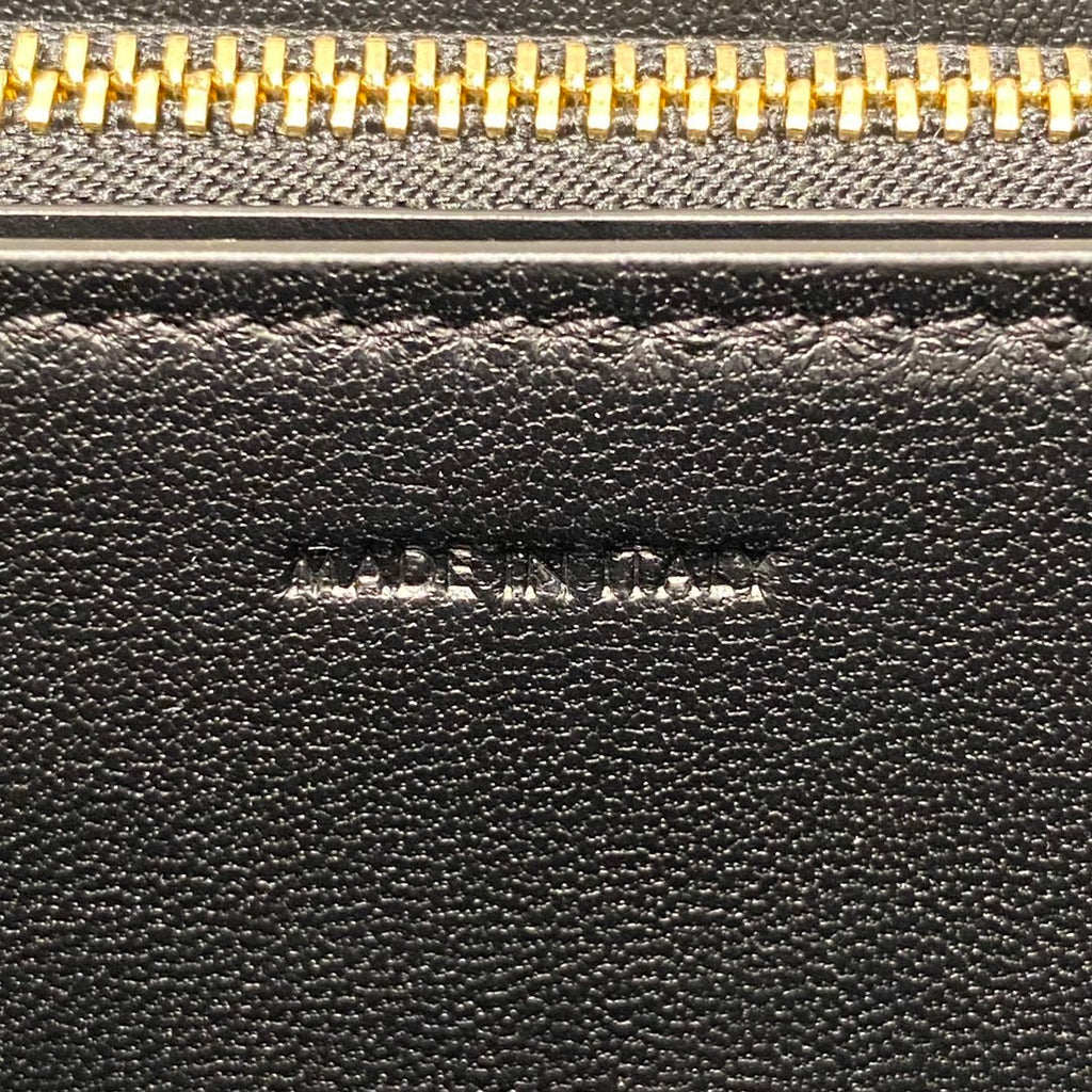 CELINE Classic Medium Bag